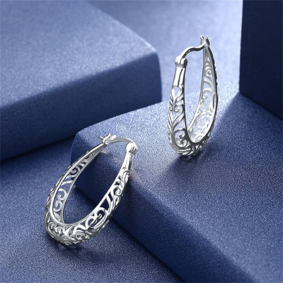 Women’s Silver Plated Hollow Alloy U-shape Hoop Snap Closure Huggie Earrings