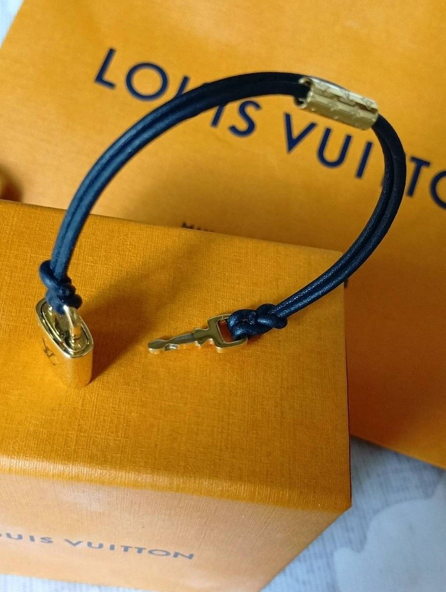Louis Vuitton Bracelet M8138 6.0 in Size Excellent Condition