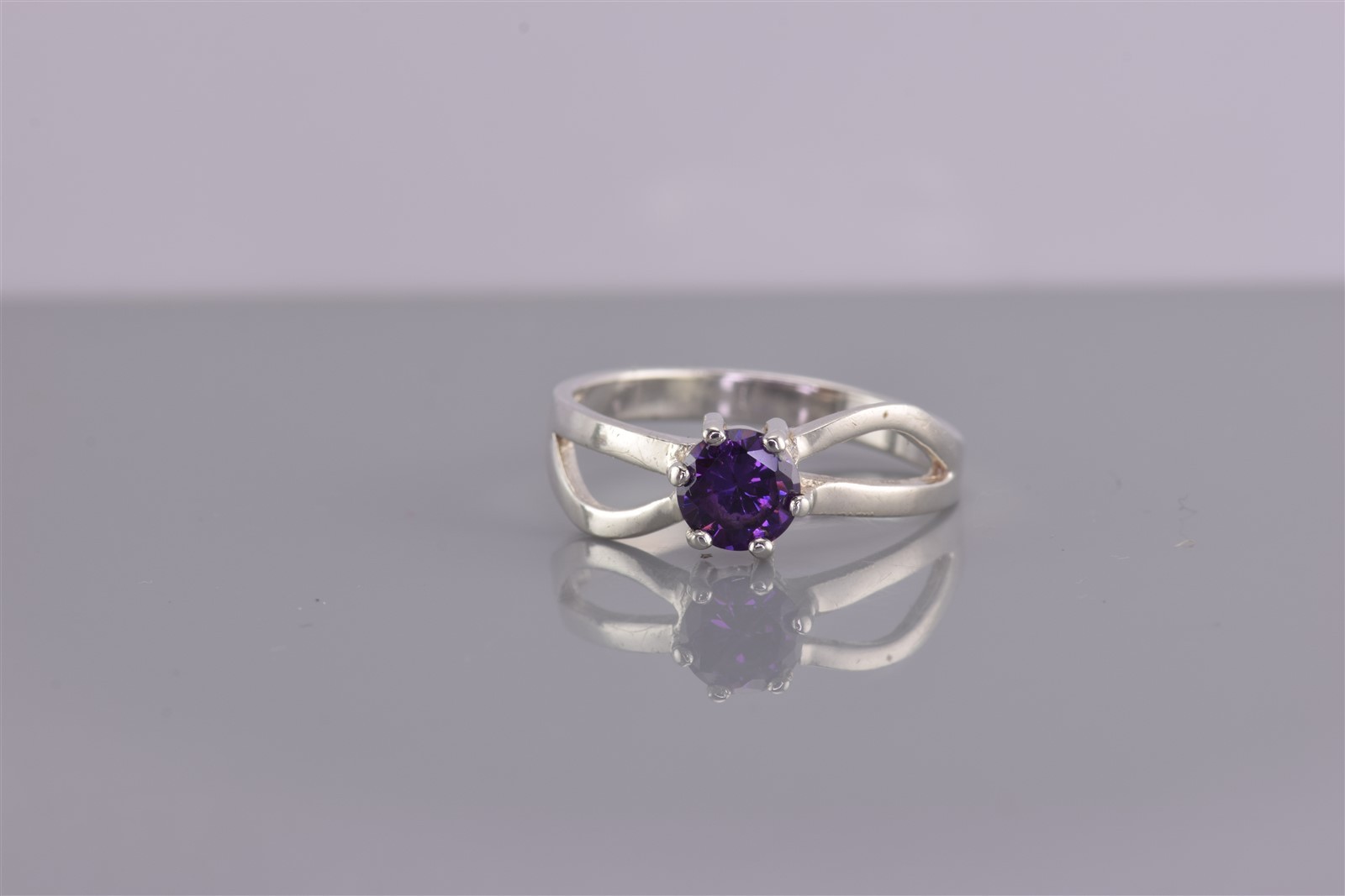 Sterling Silver Purple Amethyst 6 Prong Crisscross Band Ring 925 Sz: 7