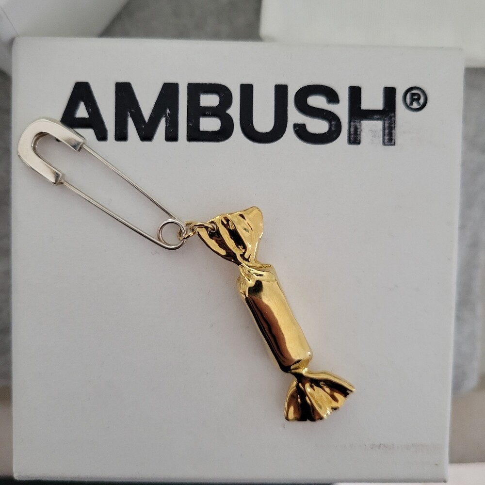 New AMBUSH Candy silver earring