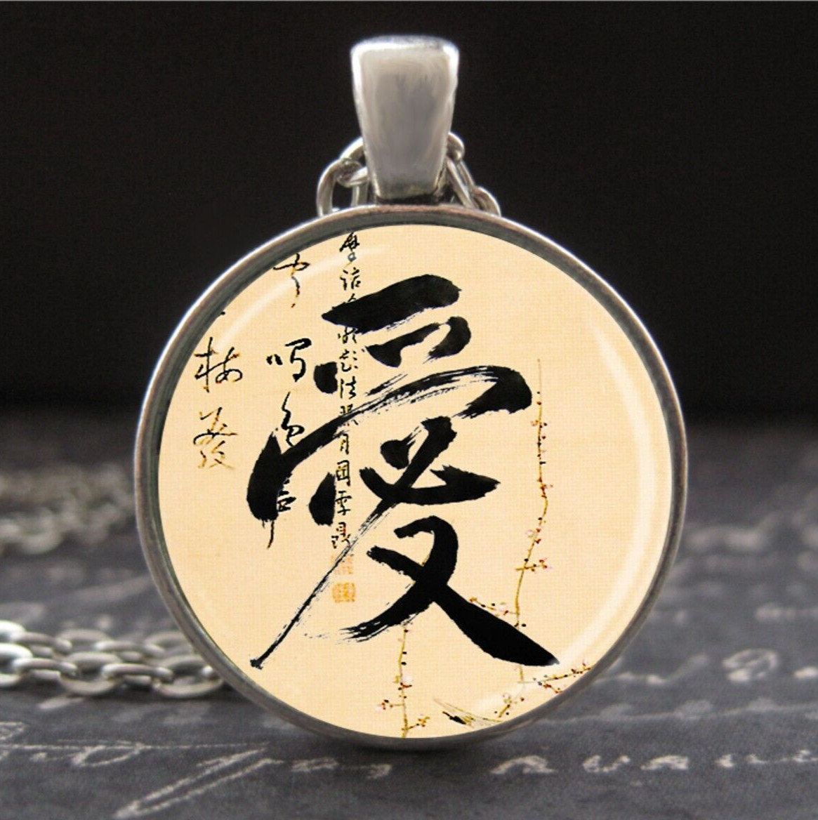 Japanese Symbol Love Necklace Kanji Kakejiku Calligraphy Art Pendant Jewelry New