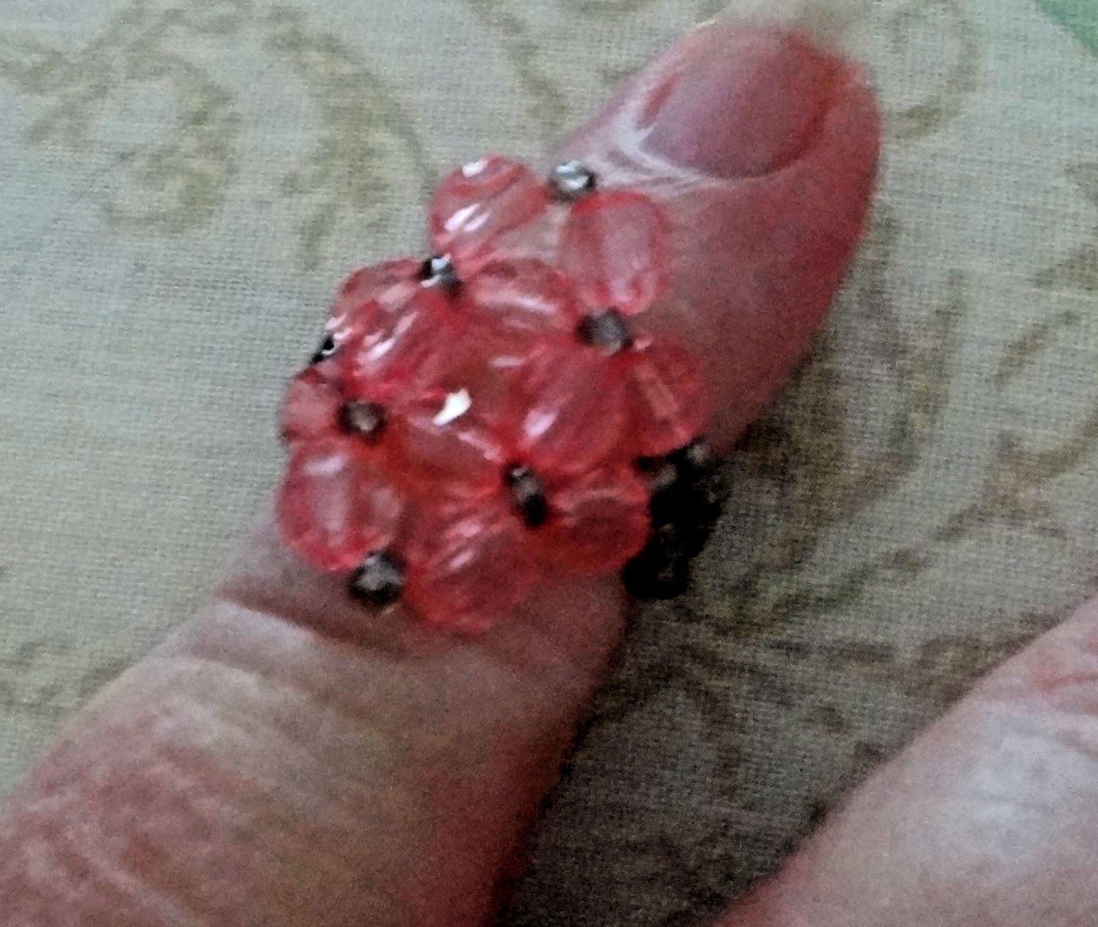 14 size 6 Pink & Grey Children’s Birthday Party Favors Plastic Beaded Rings