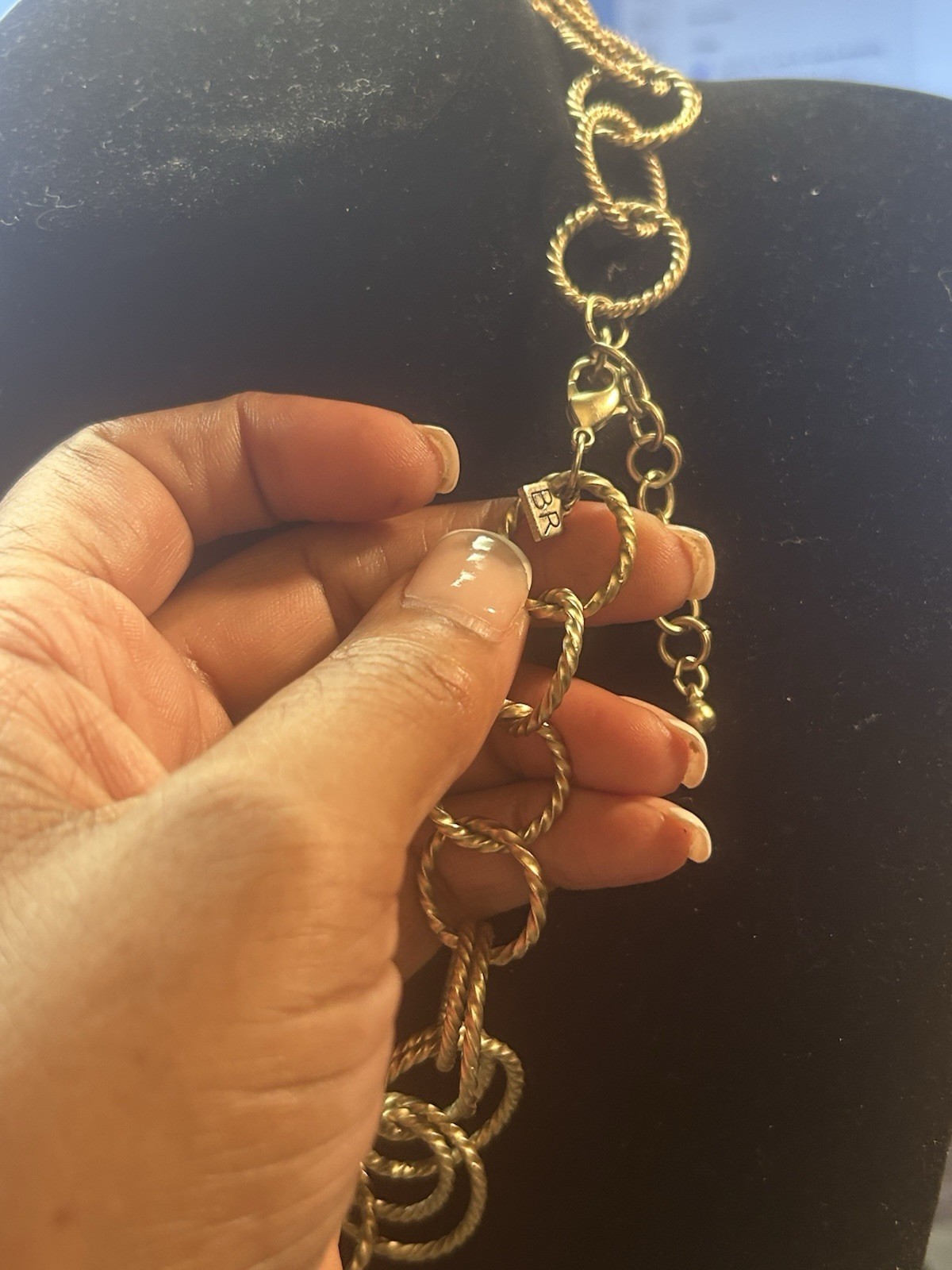 Banana Republic Double Link Statement Necklace Brushed Gold Textured Chain 18″