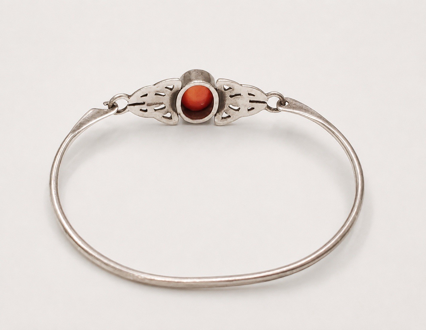Signed Bocco Celtic Sterling Silver Carnelian Bracelet – 6.75” • 9.3g