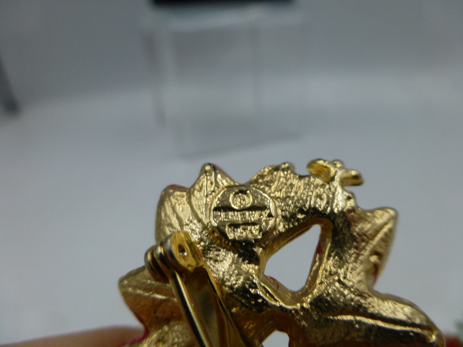 Vintage General Mfg Christmas Poinsettia Brooch Pin & Clip Earrings Gold Tone