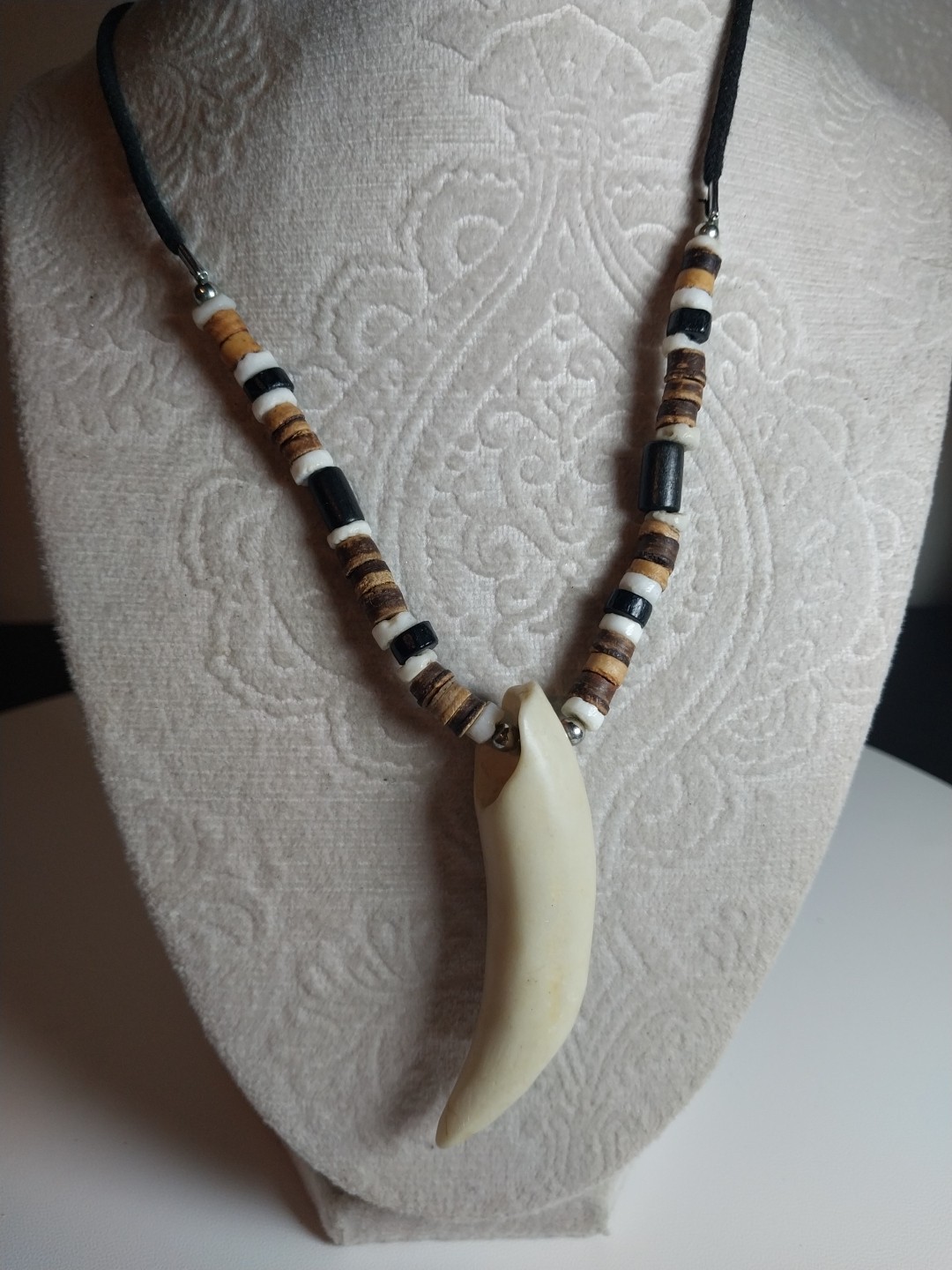 Adult Jewels Costume Jewelry Necklace