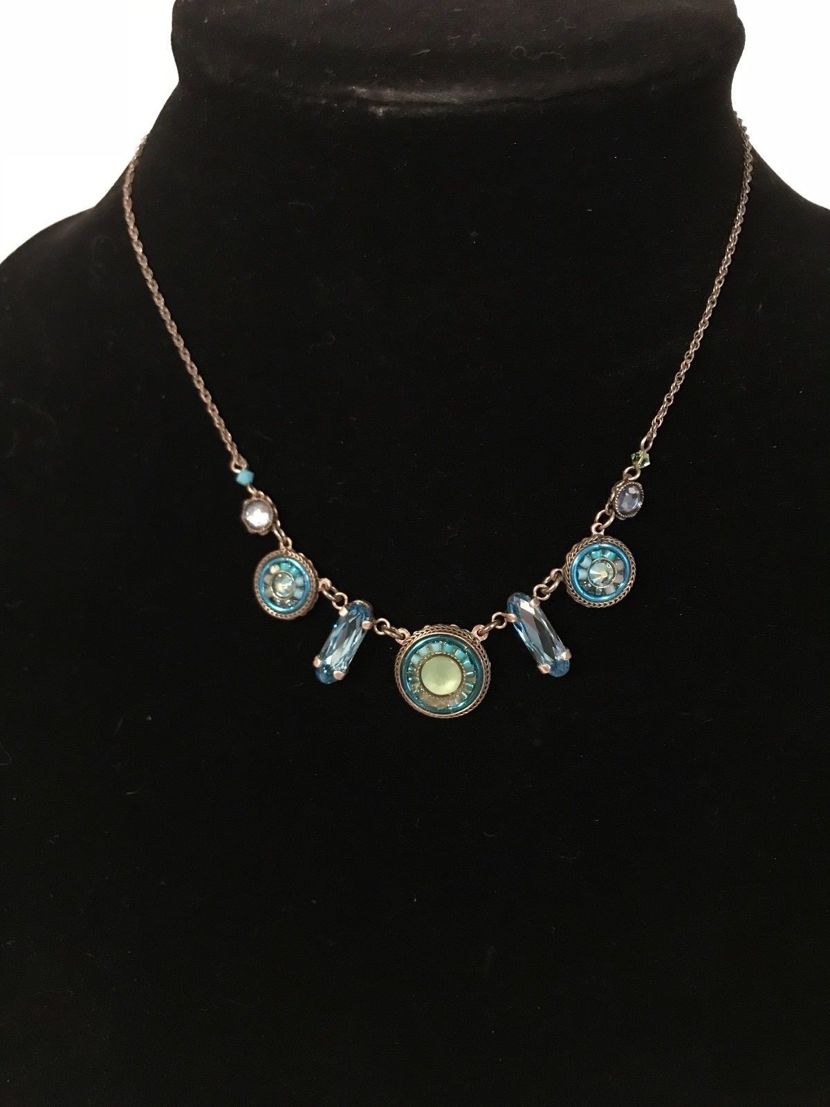 FIREFLY Swarovski Crystal Necklace-N229