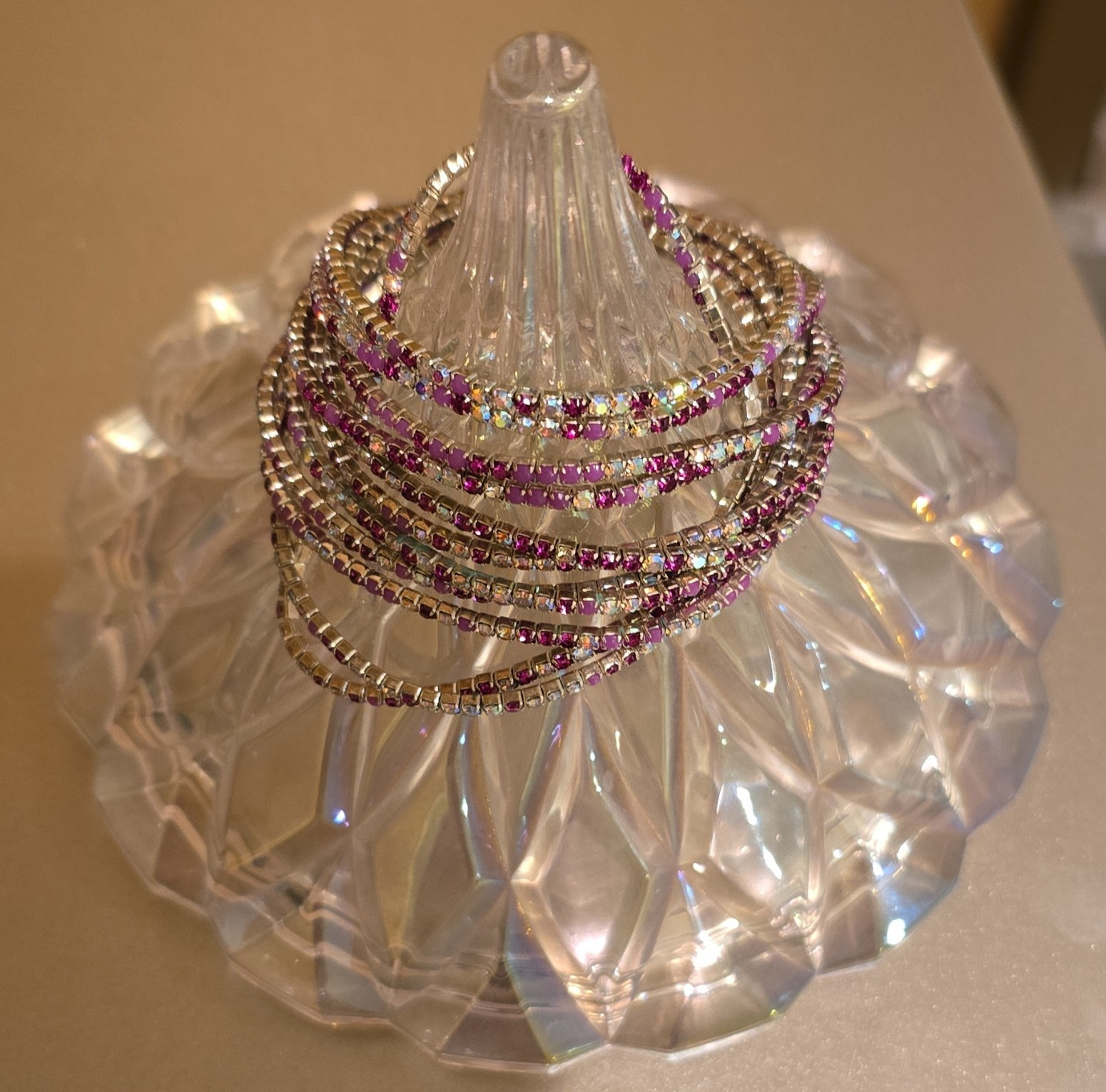 Stackable Gold Tone Metal Bangle Bracelet Set Pink & Clear Round Crystal Stones