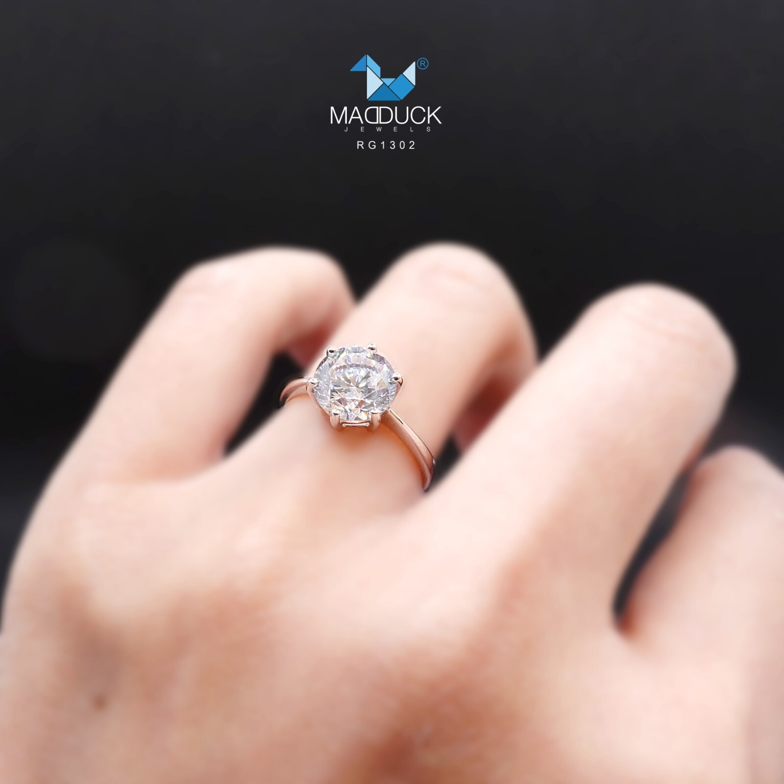 2.00 Cts Cubic Zirconia / Sterling Silver 925 Ring / Rhodium plated Nickel-Free