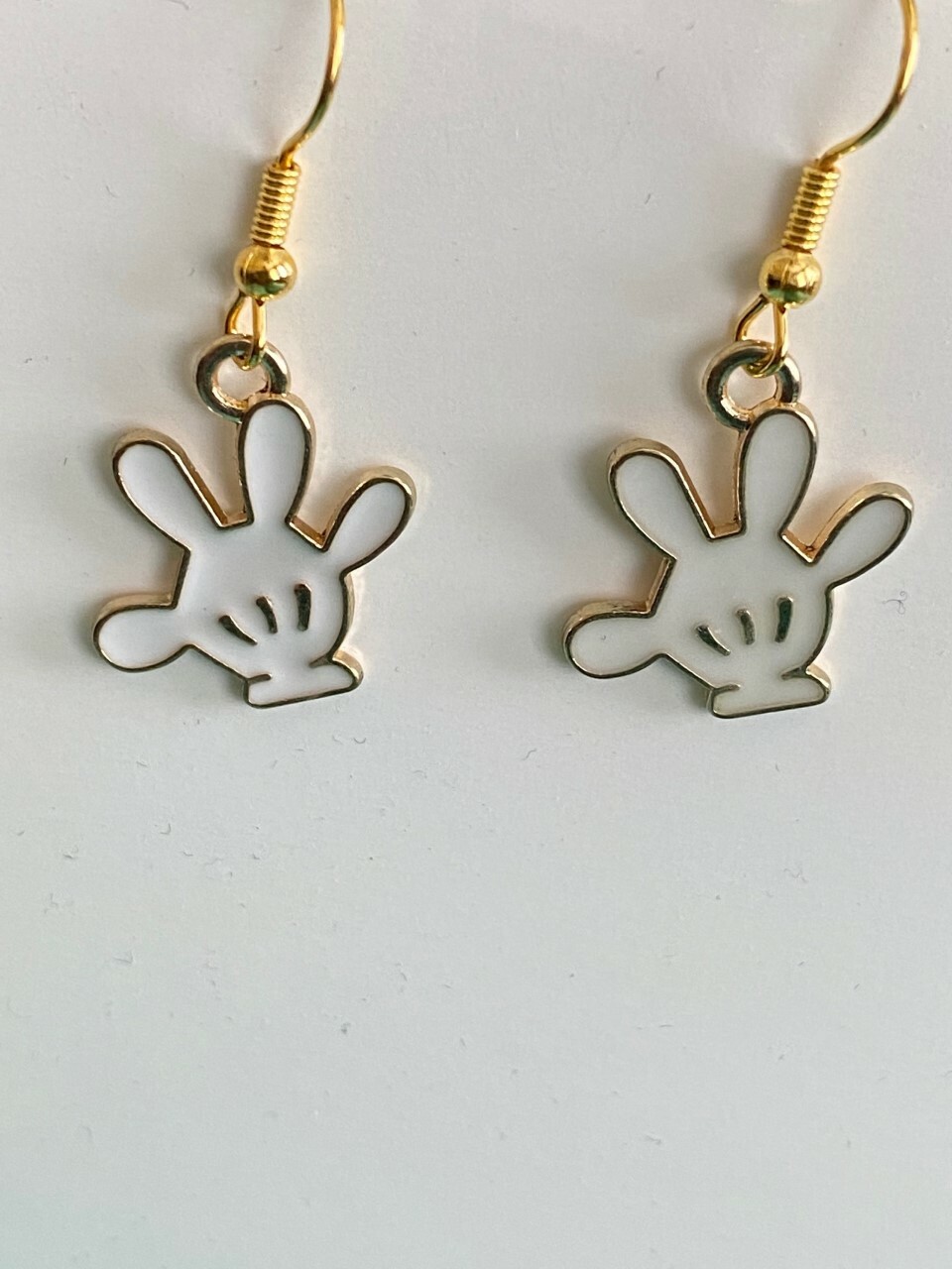 New Yellow Gold White Enamel Mickey Mouse Hand Glove Hook Charm Dangle Earrings