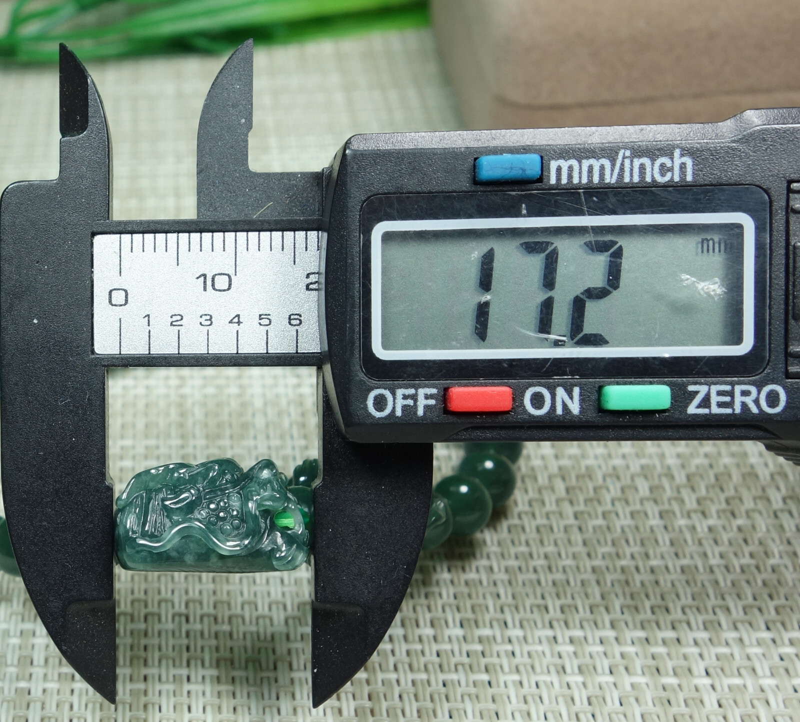 Certified Icy Green 100% Natural A Jadeite jade Dragon Head Bracelet 精工龙头 手链