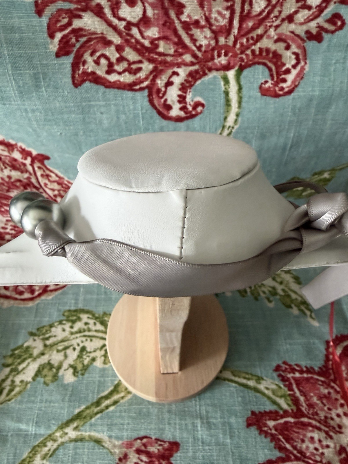 Chunky Pearl Ribbon Tie Necklace