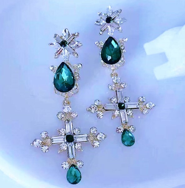 Princess ELEGANT Crystal MALTESE Cross Rhinestone JEWEL Betsey Johnson Earrings