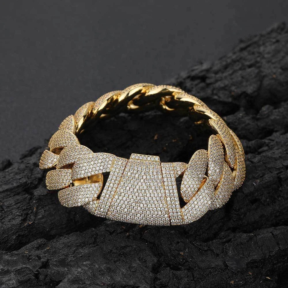 9Ct Round Cut Simulated Diamond Men’s Cuban Link Bracelet 14k Yellow Gold Plated