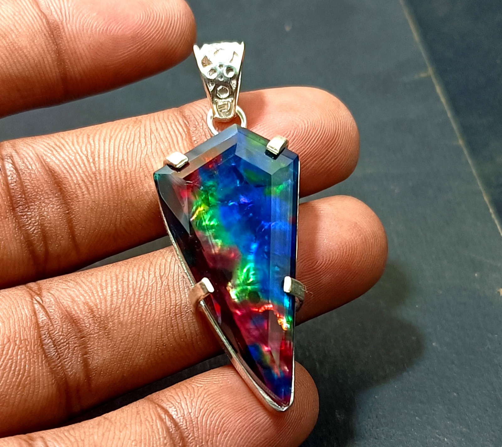 GIE Certified 49.25Ct Natural Ammolite 925 Solid Silver Rainbow Pendant Gemstone