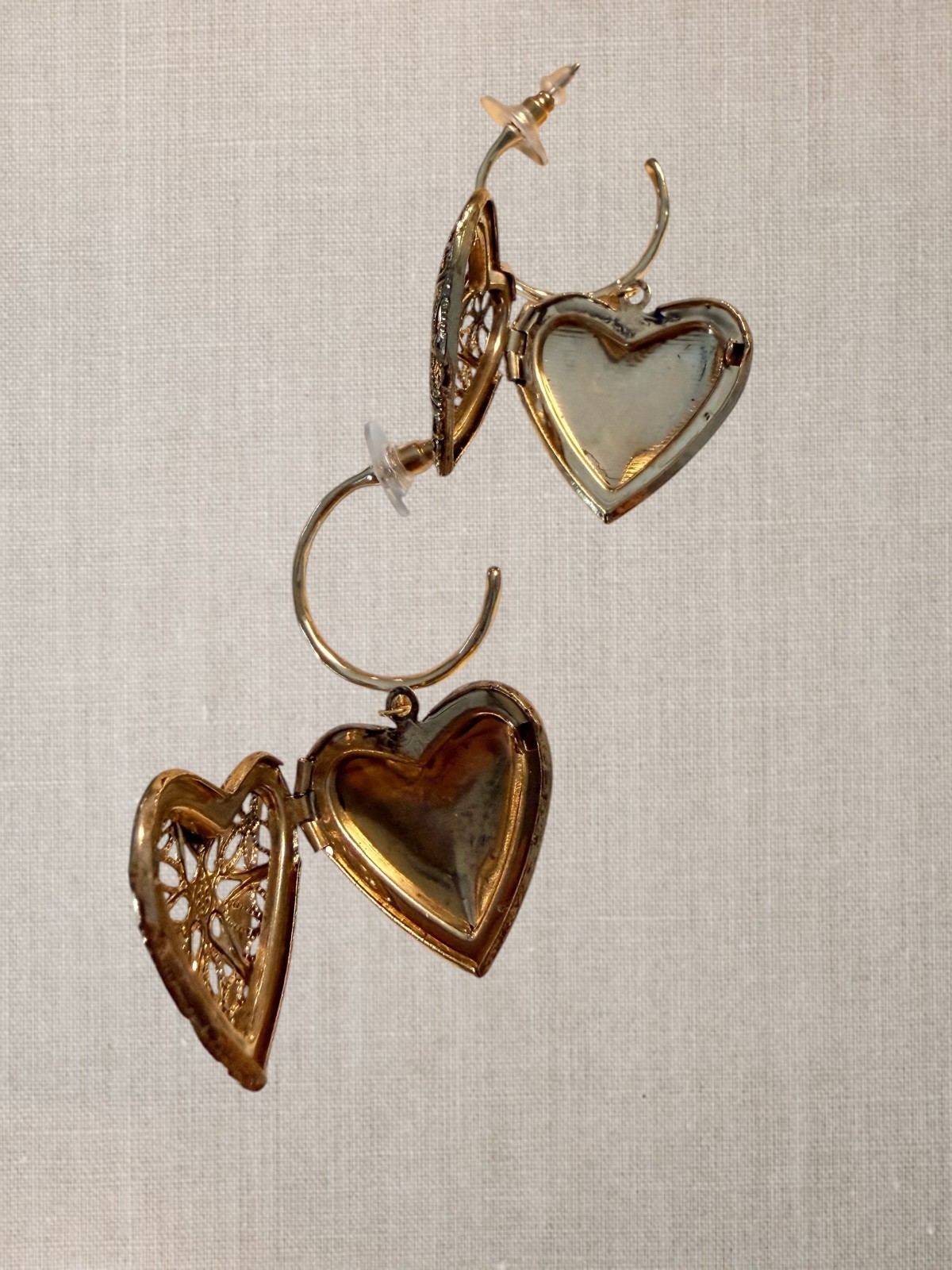 Gold Tone Heart Locket Hoop Earrings Filigree Dangle Romantic Statement