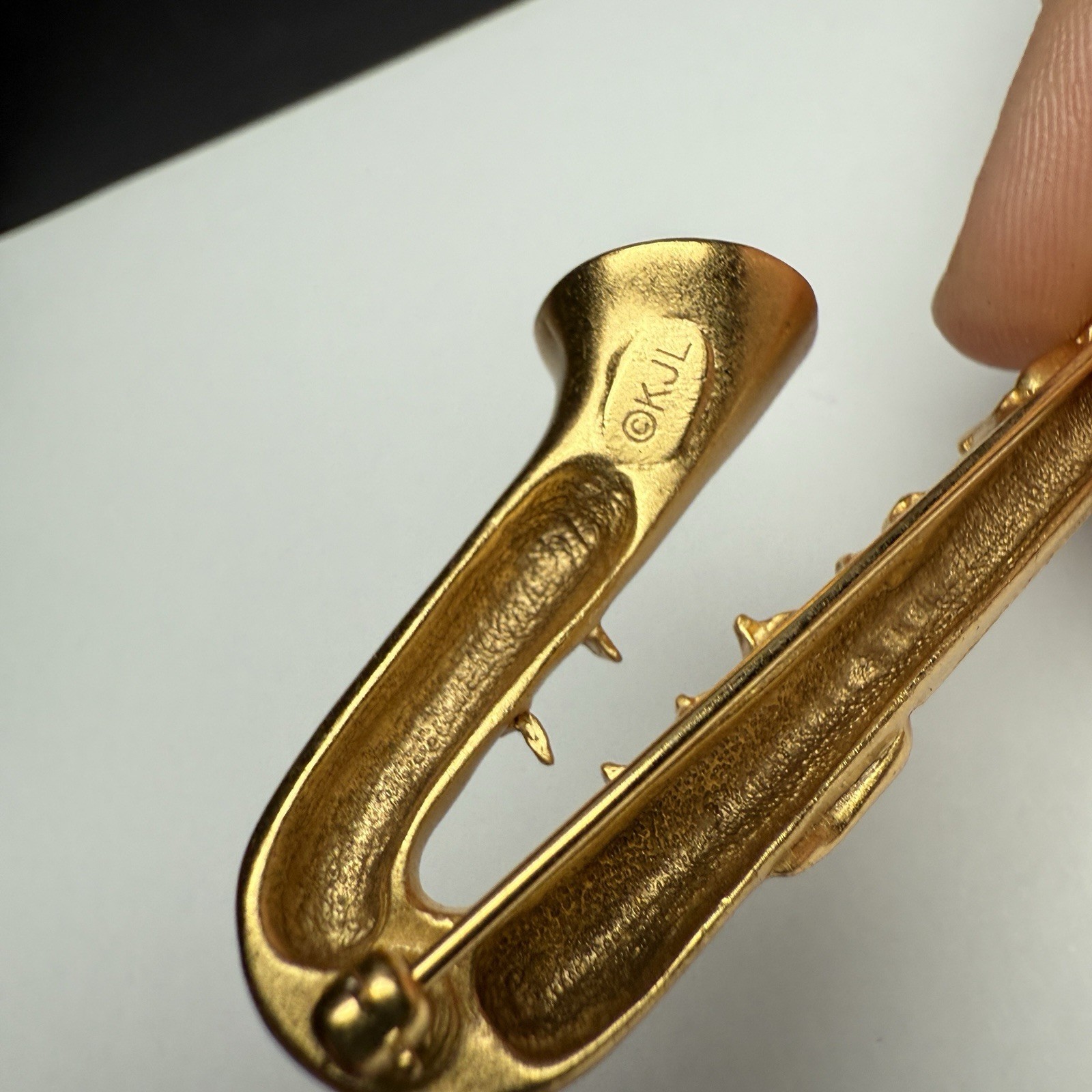 Signed KJL Gold Tone Saxophone Musical Instrument Brooch Pin Kenneth Jay Lane