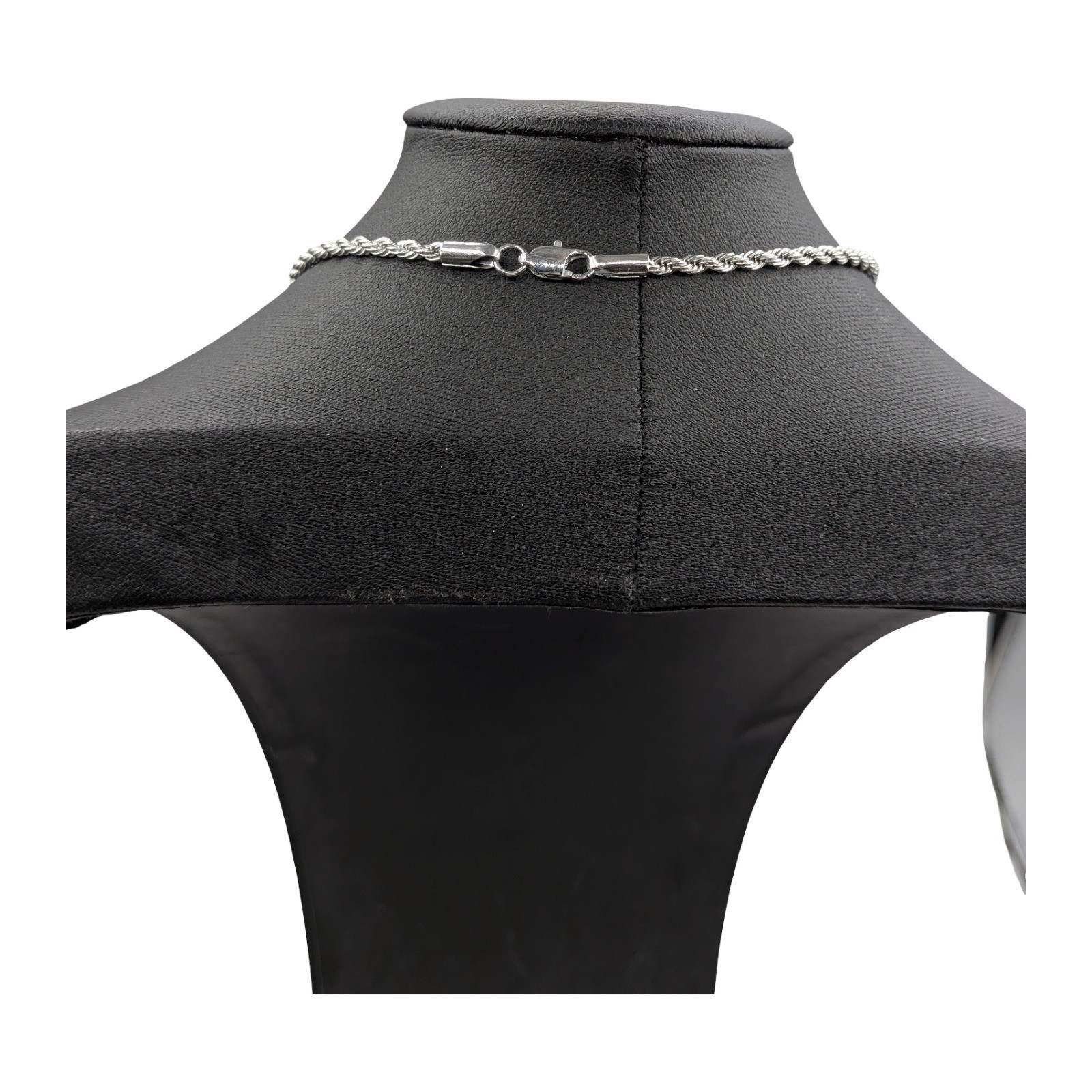 RTZN Silver Tone Rope Chain Necklace 22″ Twisted Link Jewelry with Box