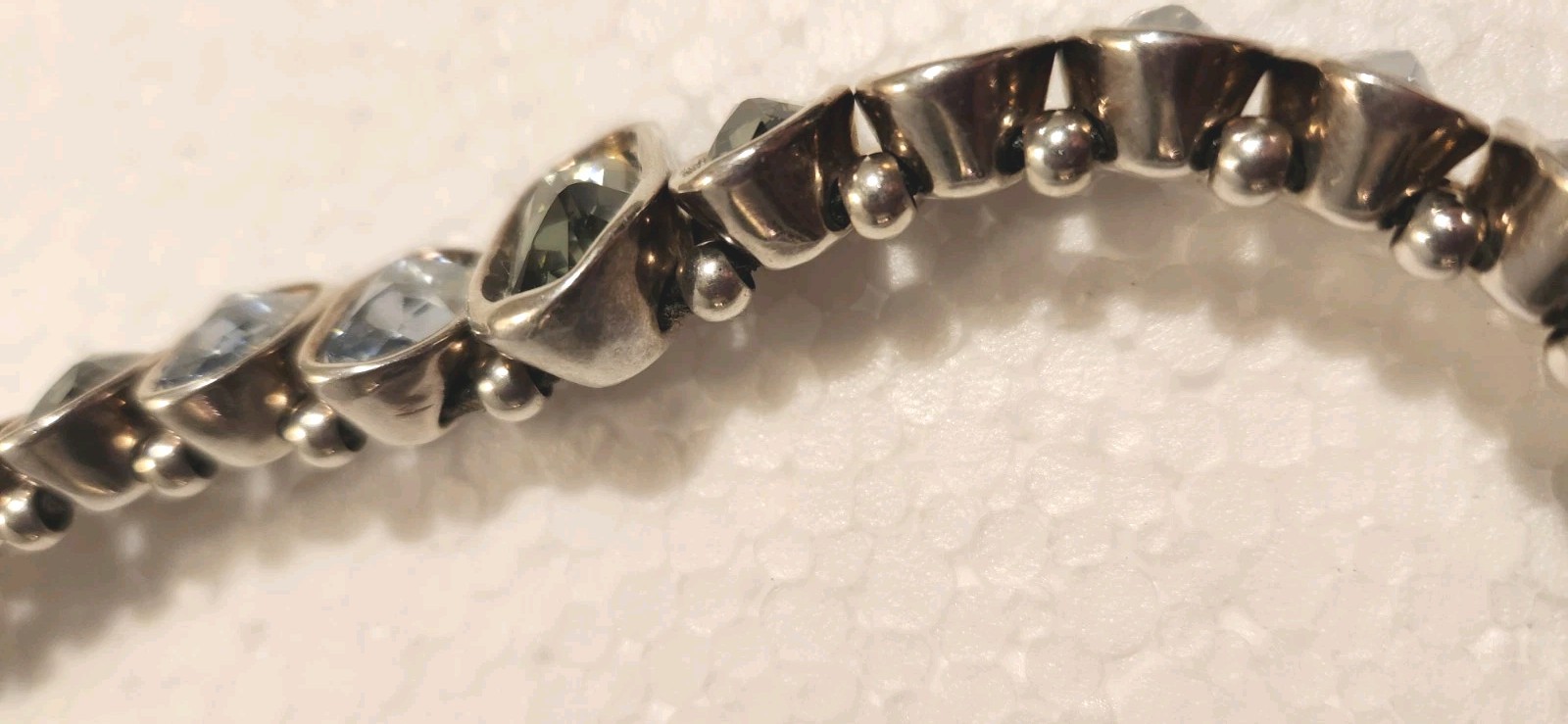 UNOde50 La Vida Loca 13 Crystal Silver Chunky Bracelet Leather Minus 1 Stone