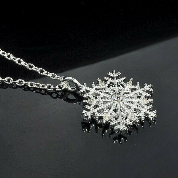 Christmas Crystal Snowflake Silver Charm Chain Necklace Pendant Jewelry Gift New