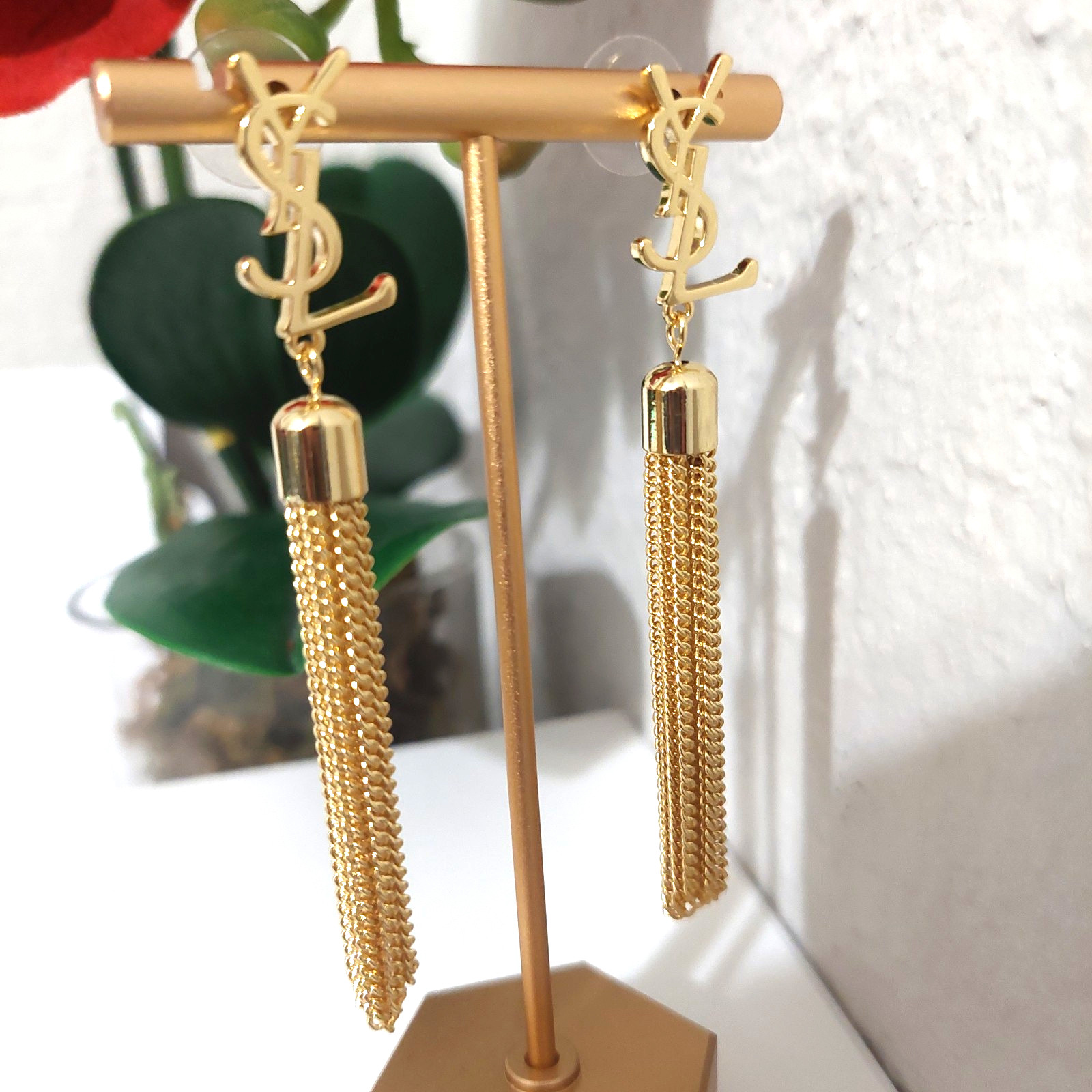 Auth. YVES SAINT LAURENT YSL Stud LOGO Chain Tassle Dangle EARRINGS Gold Tone
