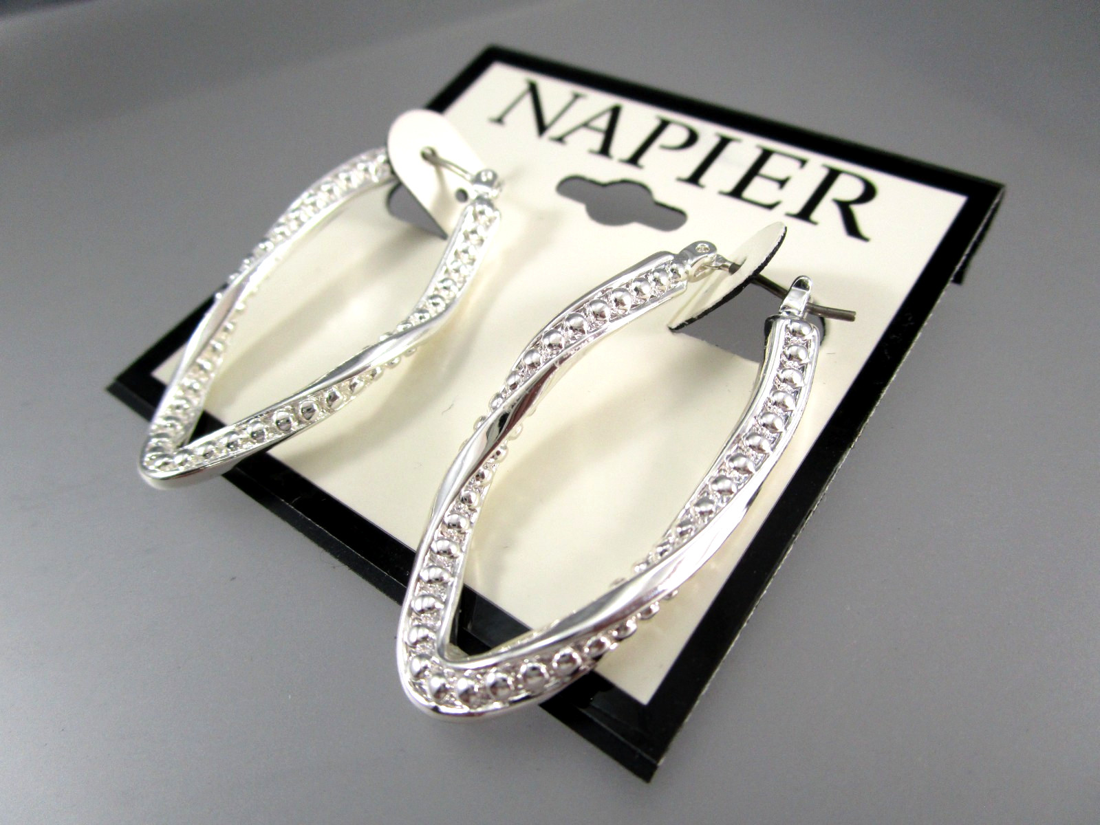 New NAPIER 1.5″ Textured Silver Tone Oblong Hoop Hinged Pierced Earrings 179Q