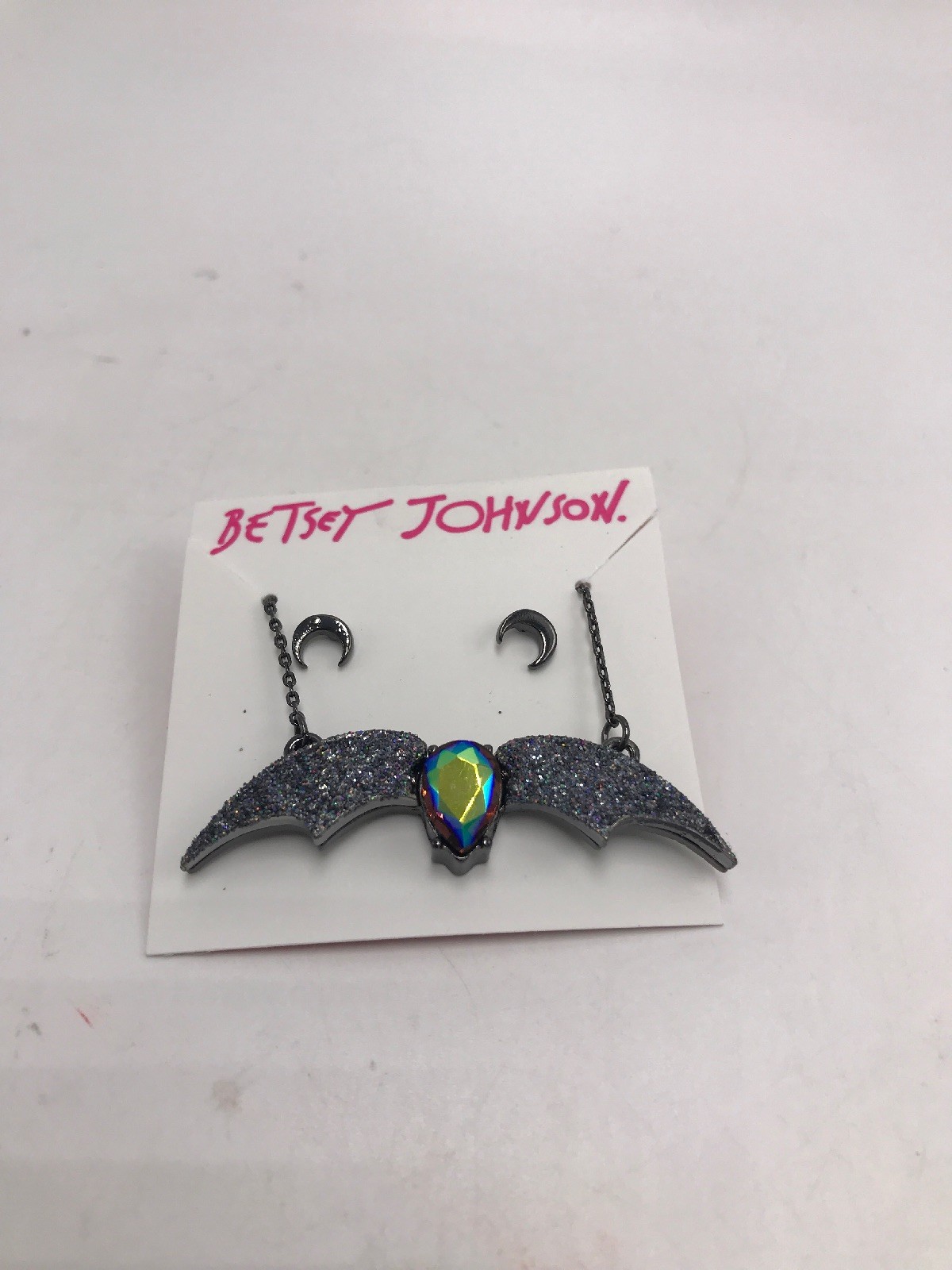 $35 Betsey Johnson DARK MAGIC Bat stud earrings & pendant set K1RE