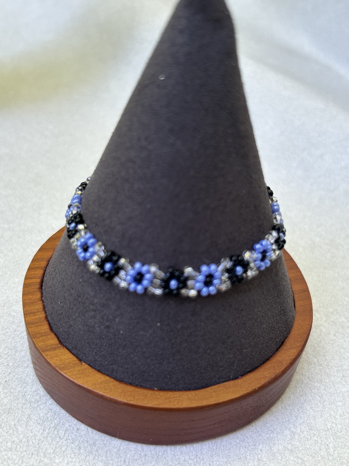 Handmade Beaded Flower Bracelet Blue Black Clear Seed Bead Fashion Jewelry