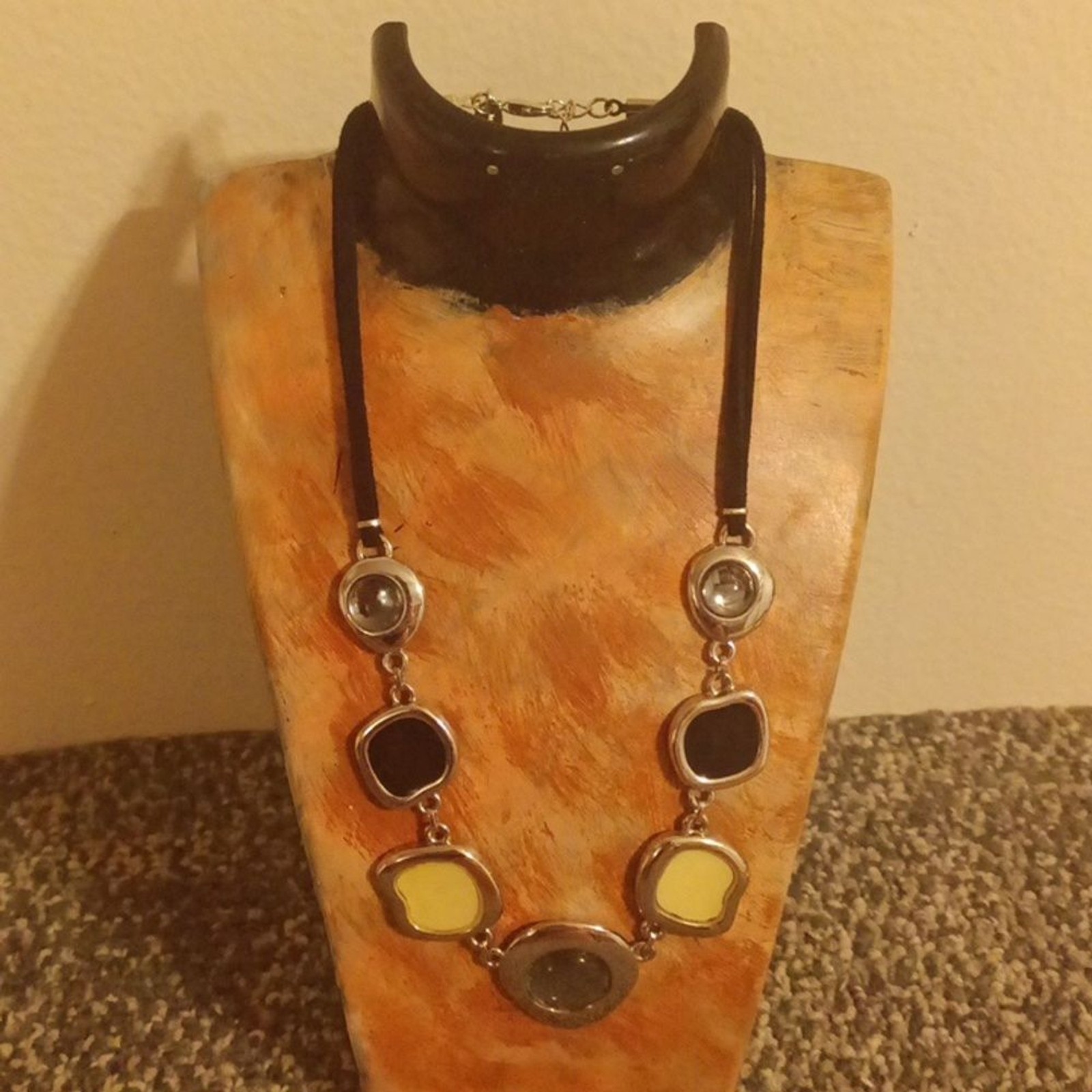 Lia Sophia Milky Way mother of pearl and cut crystal statement women’s n…