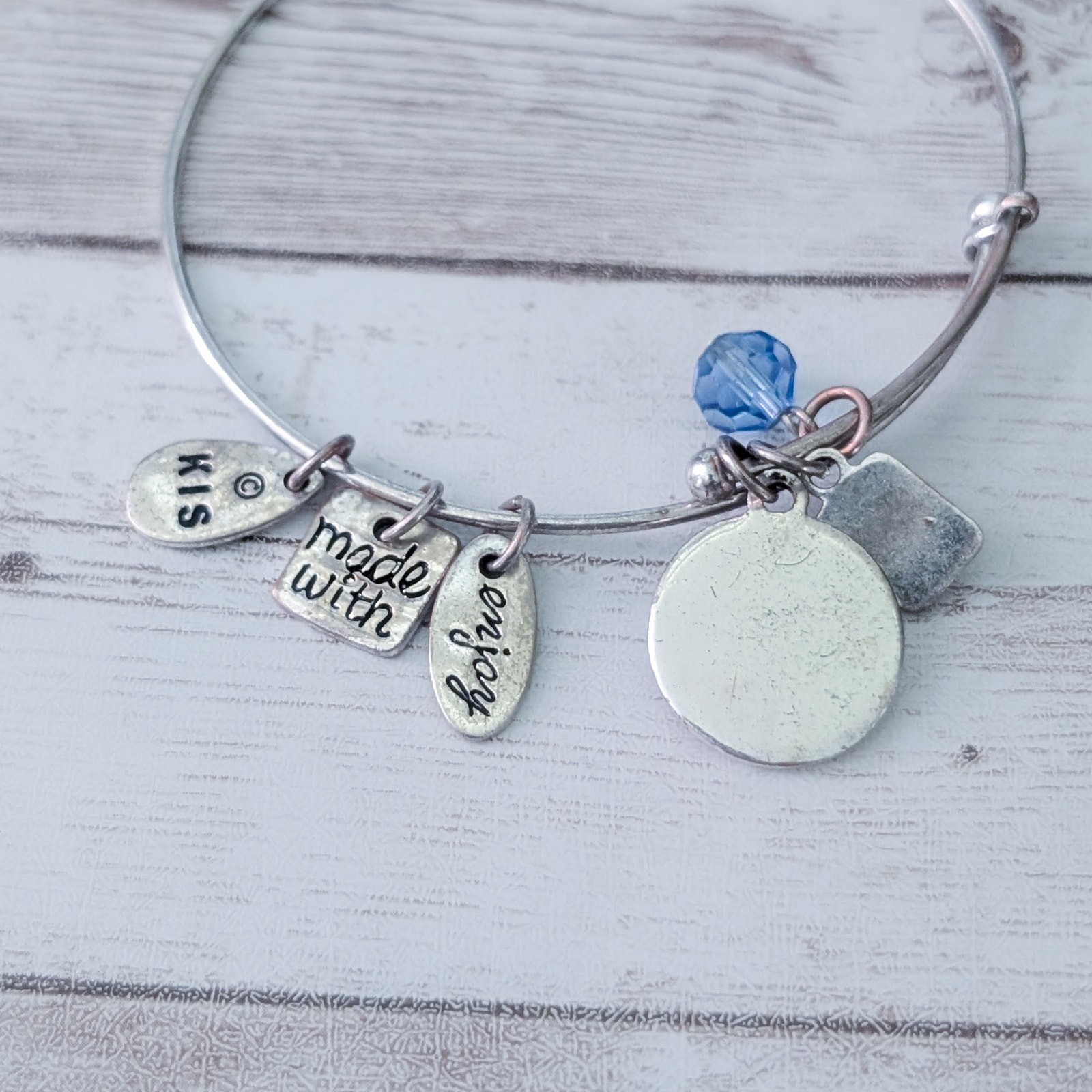 “I Am Blessed” Charm Bracelet – Fair Condition