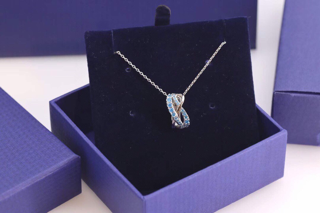 Swarovski Infinity Twist Silver Light Blue Crystal Pendant Necklace w/ Box