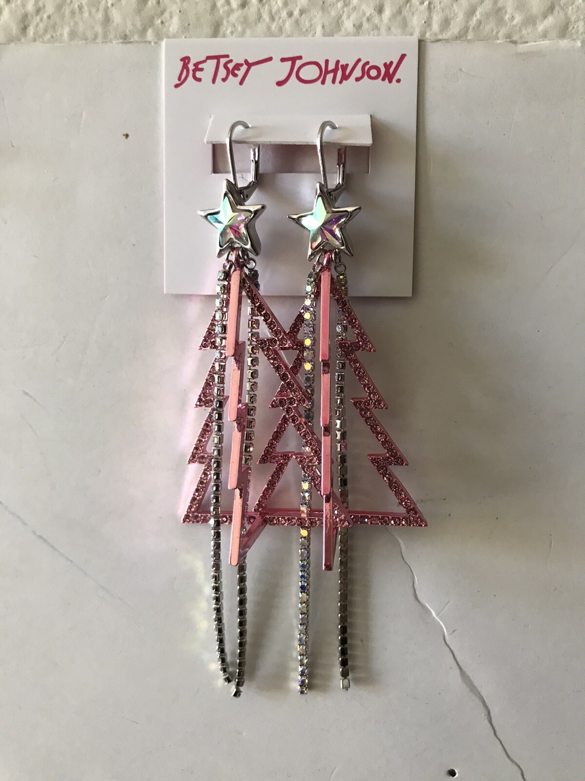 BETSEY JOHNSON PINK HOLIDAY TREE WITH RHINESTONE FRINGE DROP EARRINGS NWT