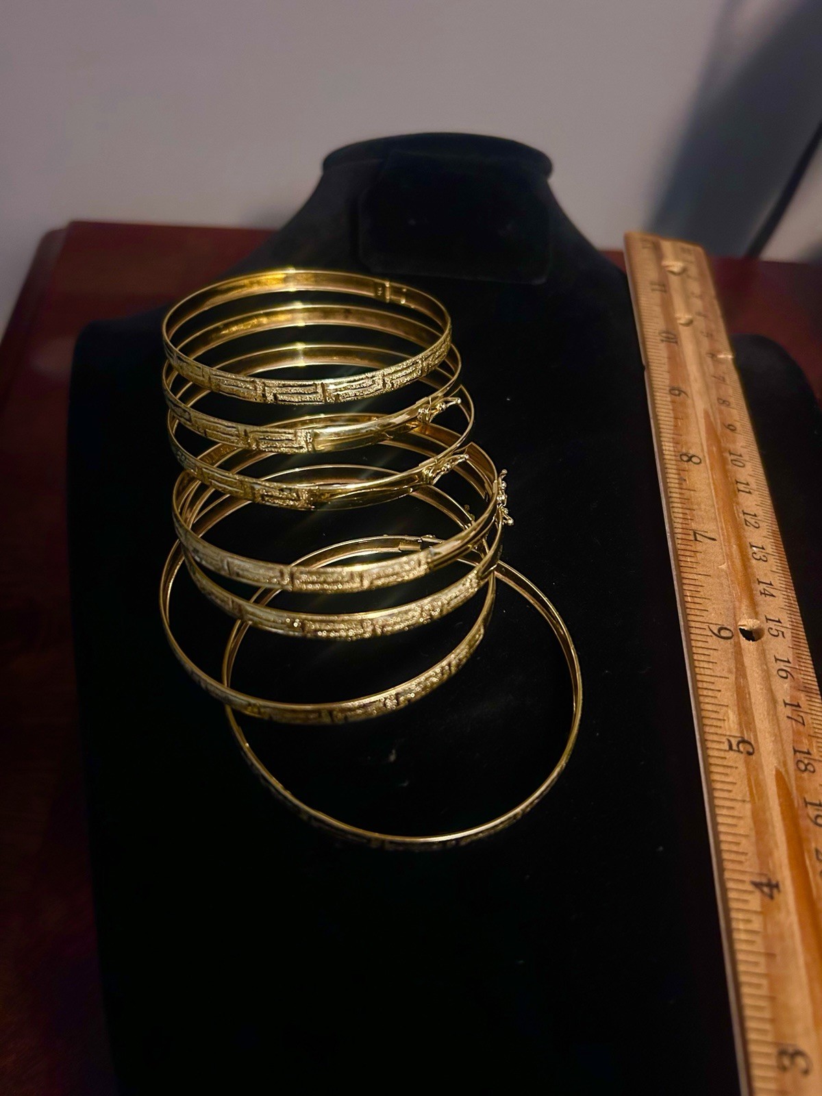 10k Gold Semanario Bangles Set Of 7 , 23.8 Grams 60.38mm Or 2.3 “