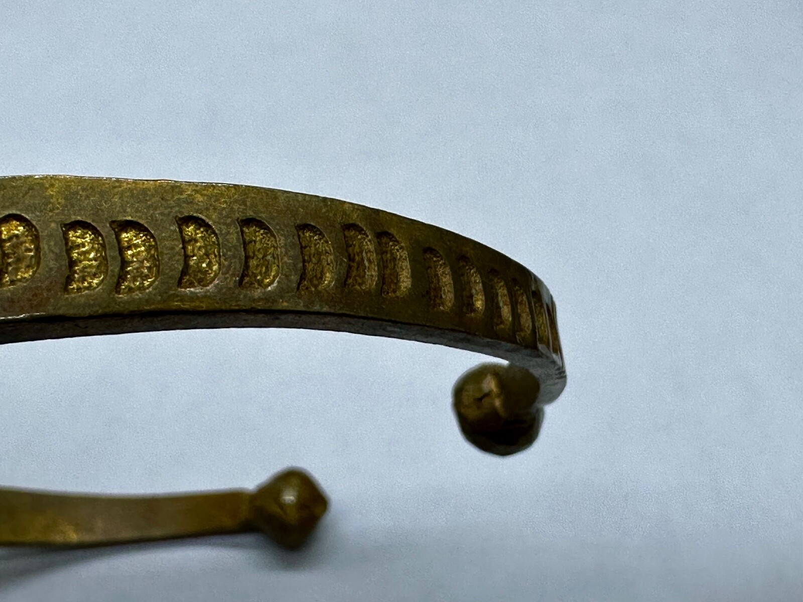 TRIBAL ESTATE SOLID BRASS AFRICAN HAND STAMPED CHASED CUFF BRACELET