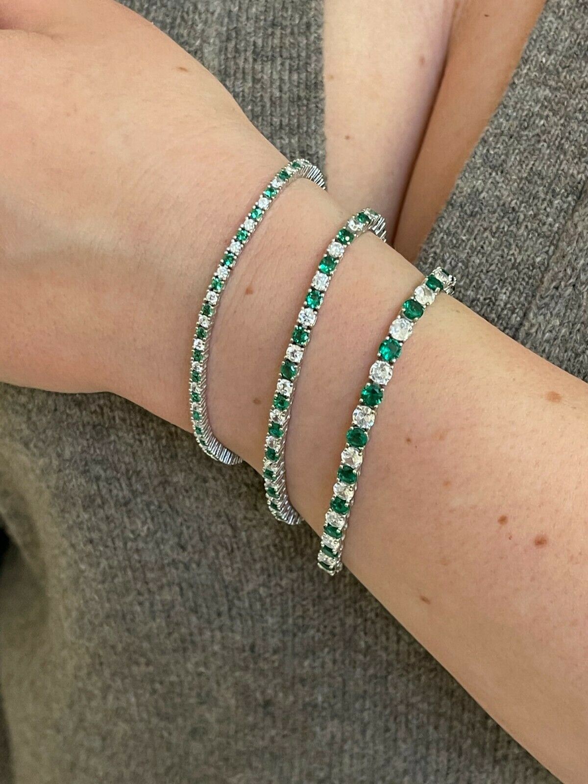 Tennis Bracelet SOLID 925 Sterling Silver Iced Simulated Diamond & Green Emerald