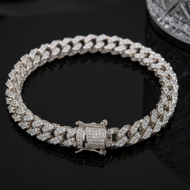 9 Ct Simulated Diamond Elegant Men’s Cuban Link Bracelet 14K White Gold Plated