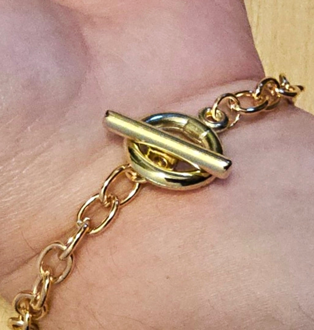 Gold Plated Stainless Steel Chain Toggle Bracelet No Stones Less Than 8 in