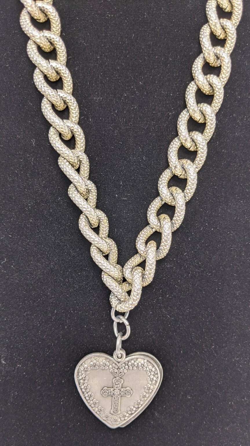 Love Never Fails 1 Corinthians Heart Necklace with Thick Chain