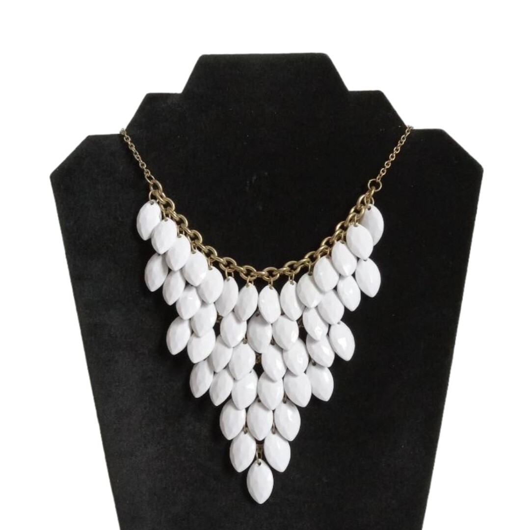 White & Gold Toned Acrylic Pointed Oval Beaded Bib Cluster Statement Necklace
