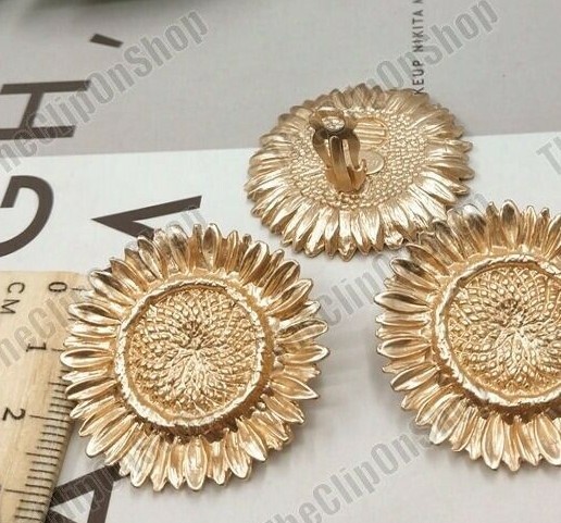CLIP ON 3.5cm BIG SUNFLOWER EARRINGS matt gold pltd LARGE metal sunflowers CLIPS