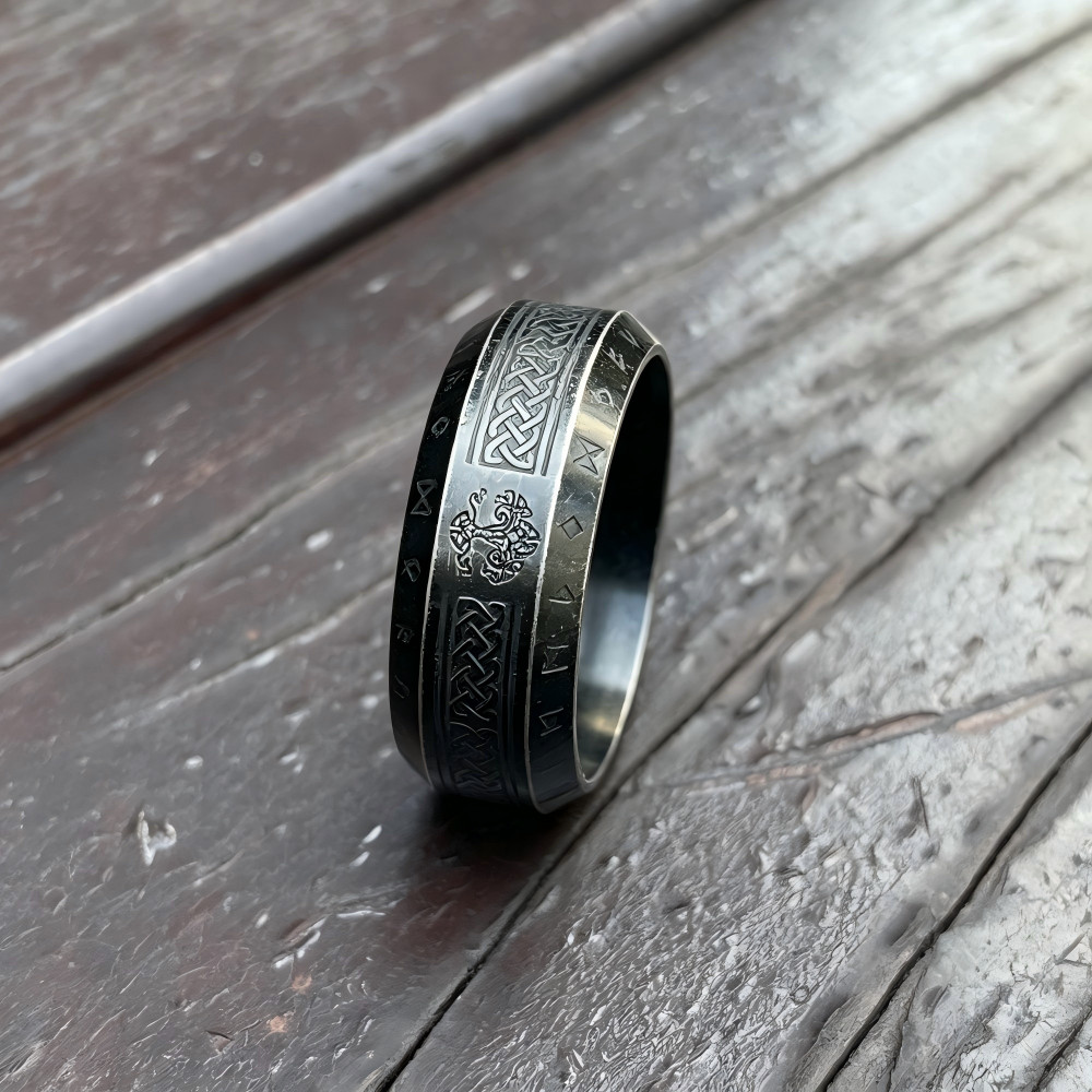 Stainless Steel Viking Ring for Men-Nordic Vintage Minimalist Black&Silver Band