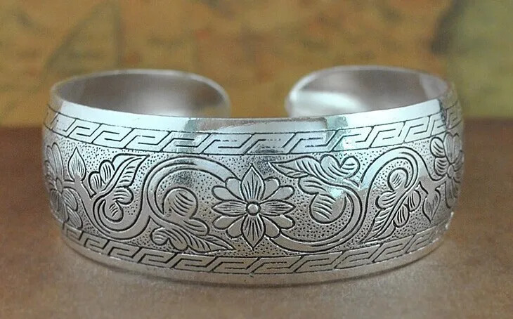 Classi Cuff Bracelet Tibetan Silver Plated Carved Flower Animal Opening Bangle