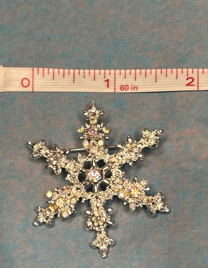Christopher Radko Brooch Silvertone Snowflake Pin Brooch Pendant Sparkle