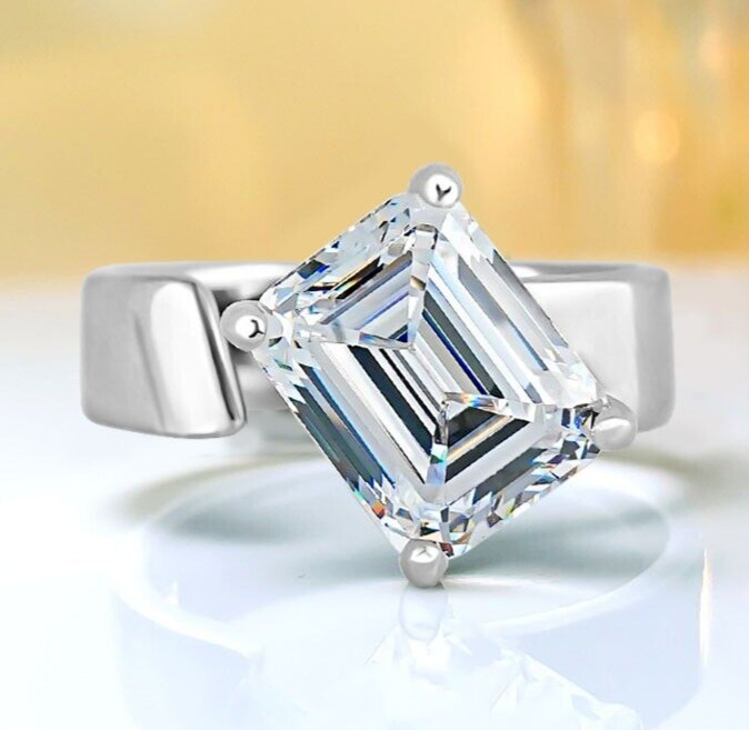 4ct Luxury Simple Emerald Cut Silver Ring, Lab Grown Diamond, Elegant, Chic