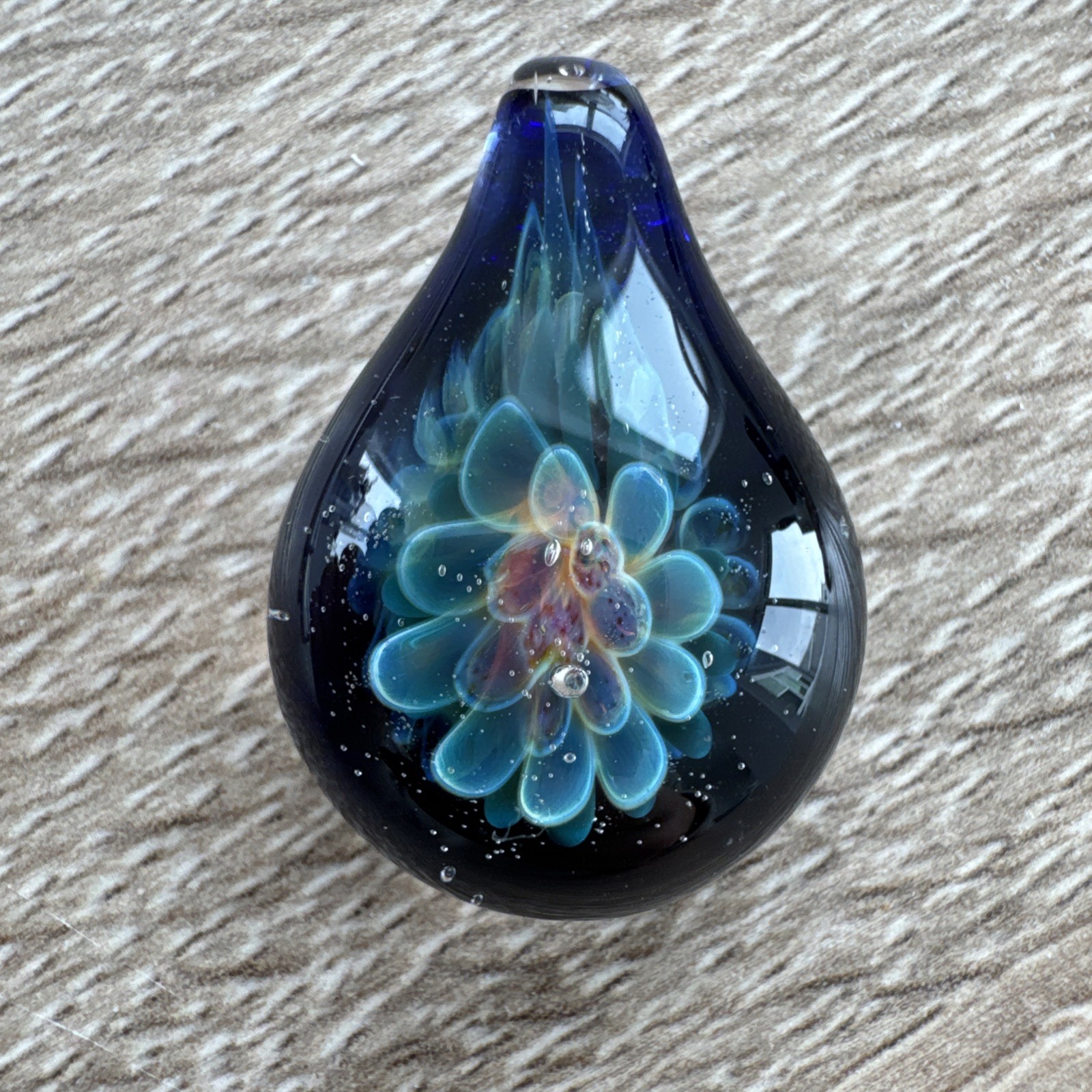 Flower Glass Pendant Without Chain
