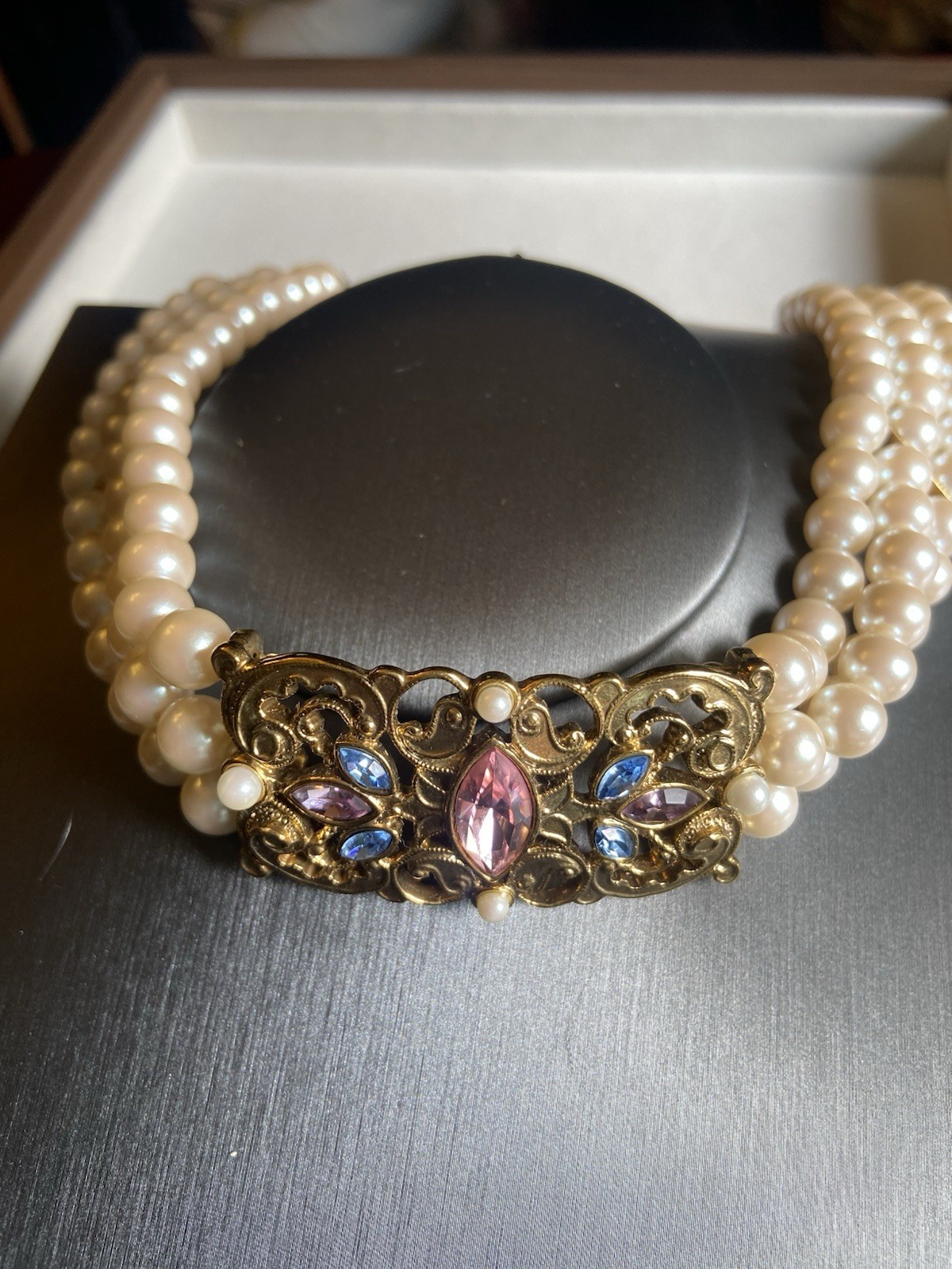 Vintage 1928 Faux Pearl Choker Gold Tone Filigree Crystal Rhinestone Adjustable