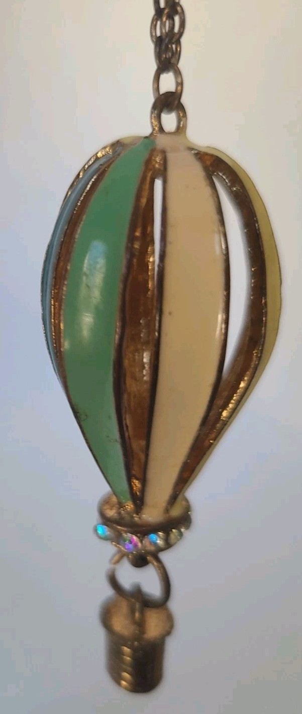 Vintage Gold Tone Enamel Metal Hot Air Ballon Pendant Necklace Rhinestones 15″