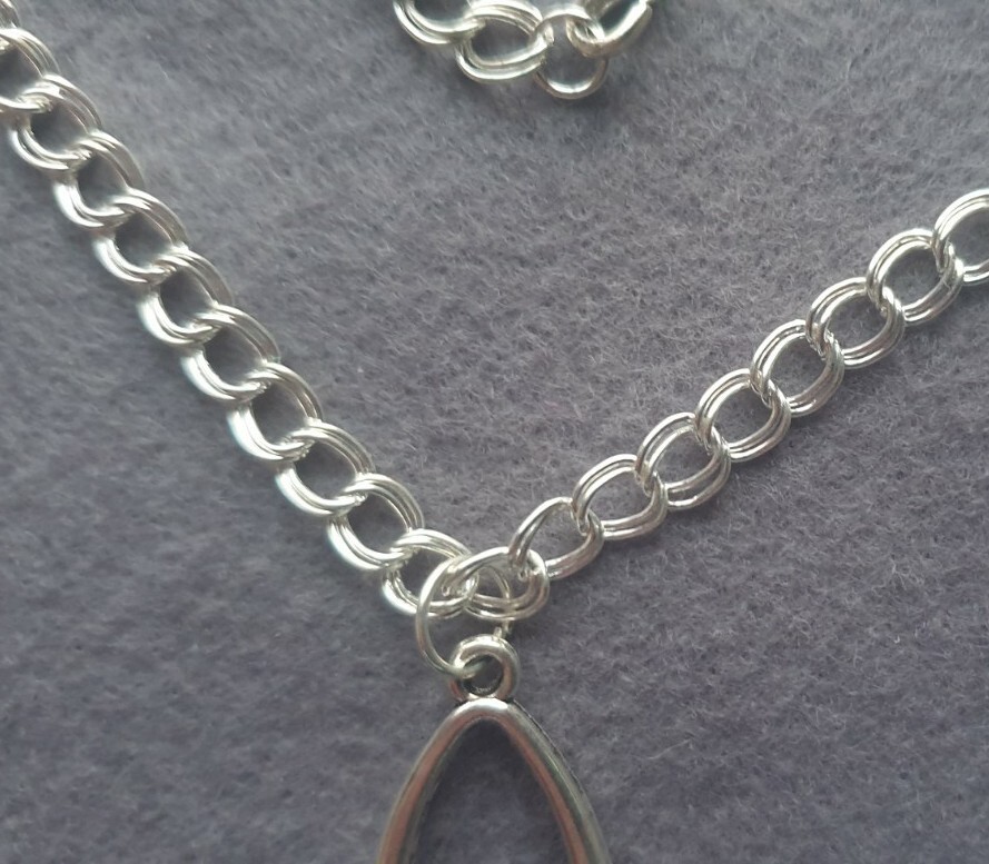Silver Plated 18″ Double Link Curb Chain ~ Wishbone Charm ~ Gift Wrapped