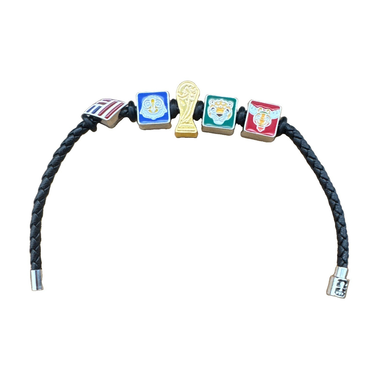 FIFA World Cup 2026 x Bank of America bracelet – Viral sensation