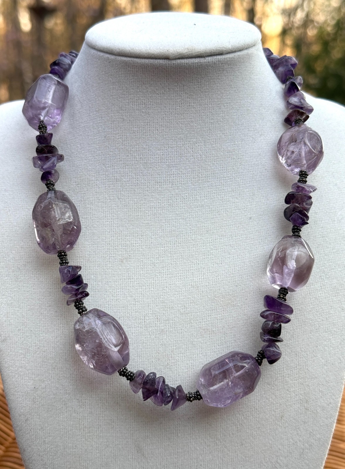 Vtg Genuine Amethyst Chip Crystal Stone Beaded Necklace 17 Inches Boho Purple